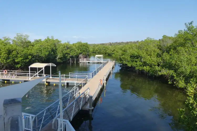 Hotels near Delfinario de Cienfuegos