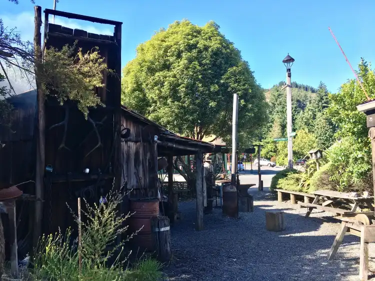 Reefton