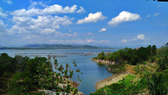 Gajah Mungkur Reservoir