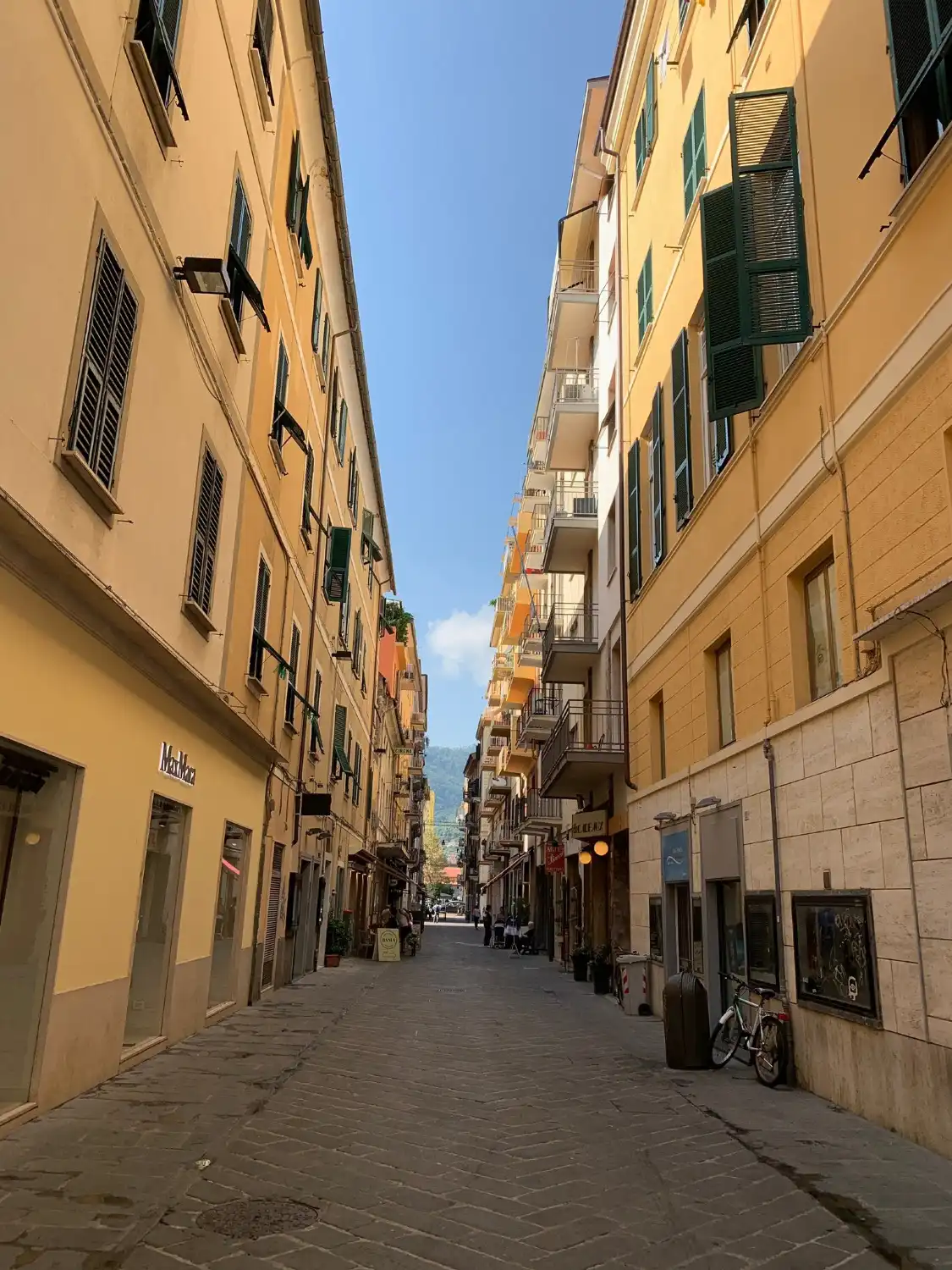 Các khách sạn gần Corso Cavour