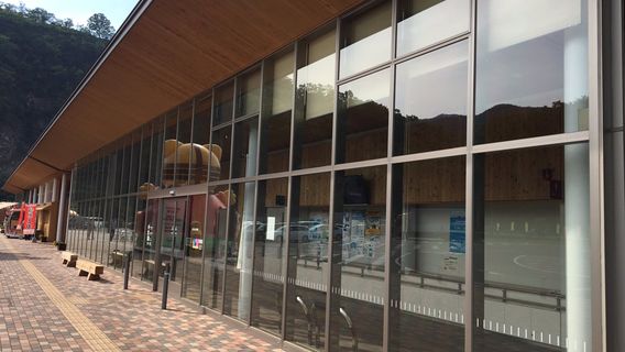 Roadside station Ueda Michi-to-Kawa-no-eki