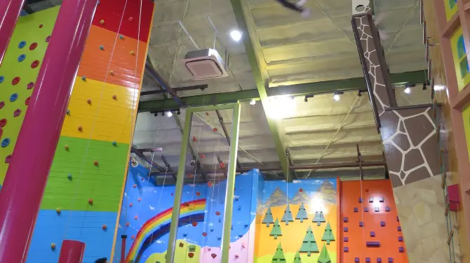 Climing Land Nobo Nobo