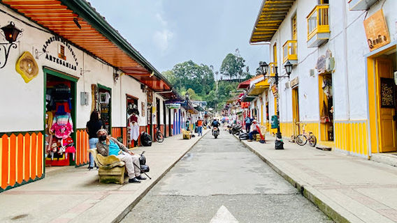 Calle Real