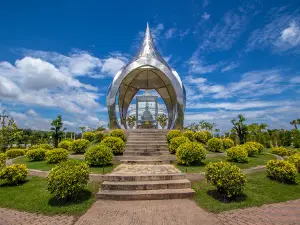 Wat Saeng Tham Wang Khao Khiao