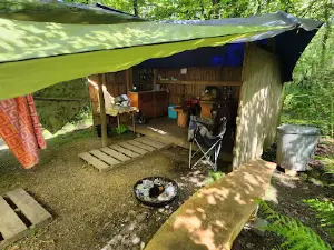 Hole Station Campsite