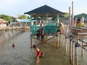 Pantai Pelangi