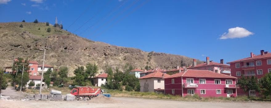 Başkan Hüseyin Uğur Spor Tesisi