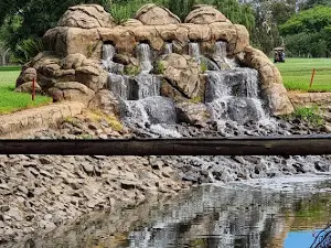 State Mines Country Club