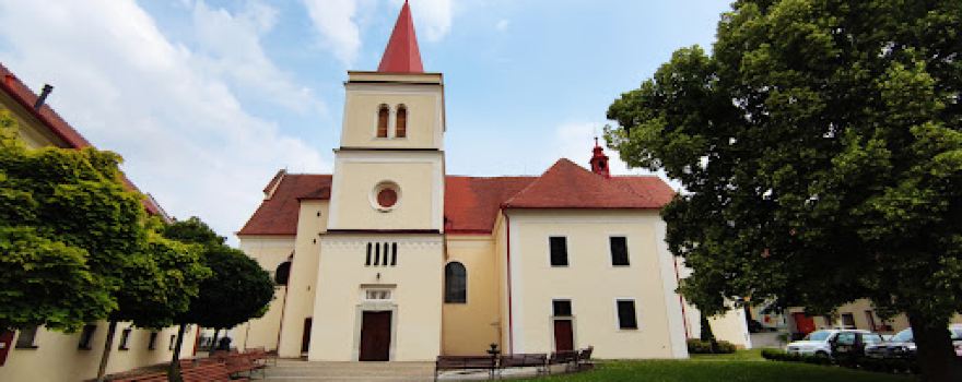 Kostel svatého Petra a Pavla