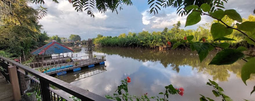 Biggy's River Resort