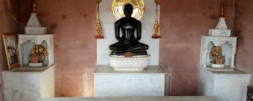 DIGAMBER JAIN MANDIR