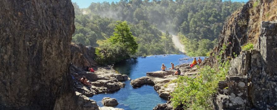 Cascada Los Maquis