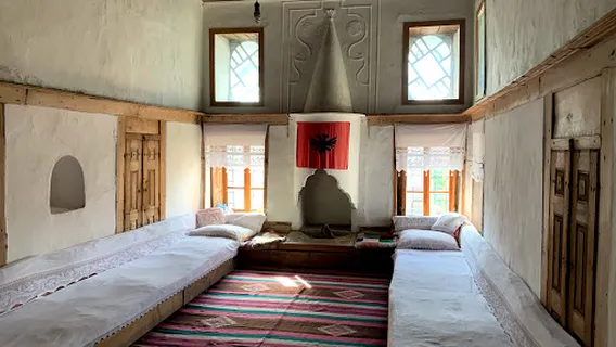 GJIROKASTER, Skënduli House