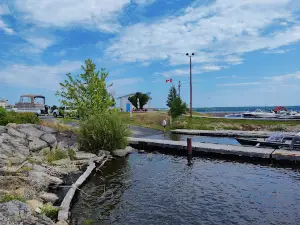 Waterfront Boardwalk Trail