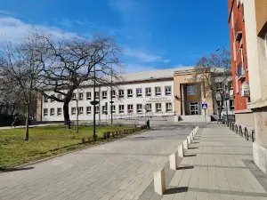 István Mezey Art Center