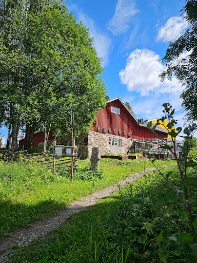 Sinkkola Farm Animal Yard