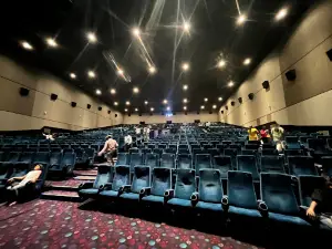 Wave Cinemas