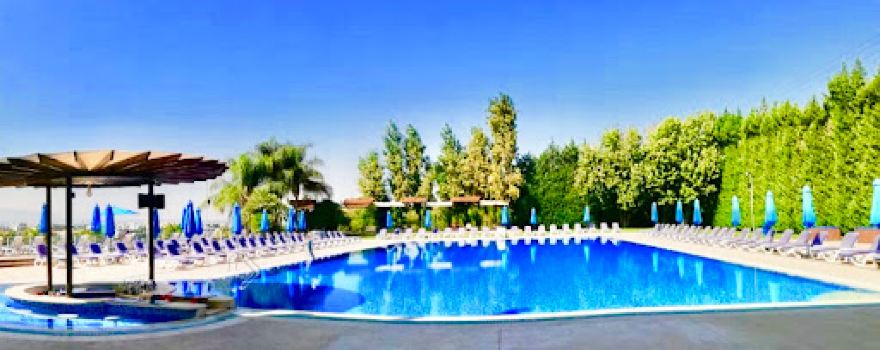 Waterland Hotel & Resort