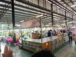 Saberkas Night Market
