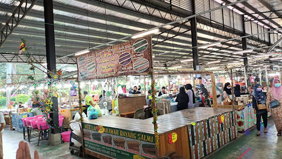 Saberkas Night Market