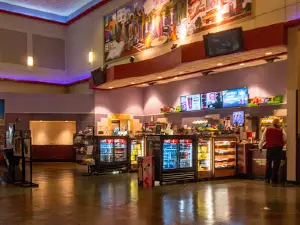 Cinemark Tinseltown Oak Ridge