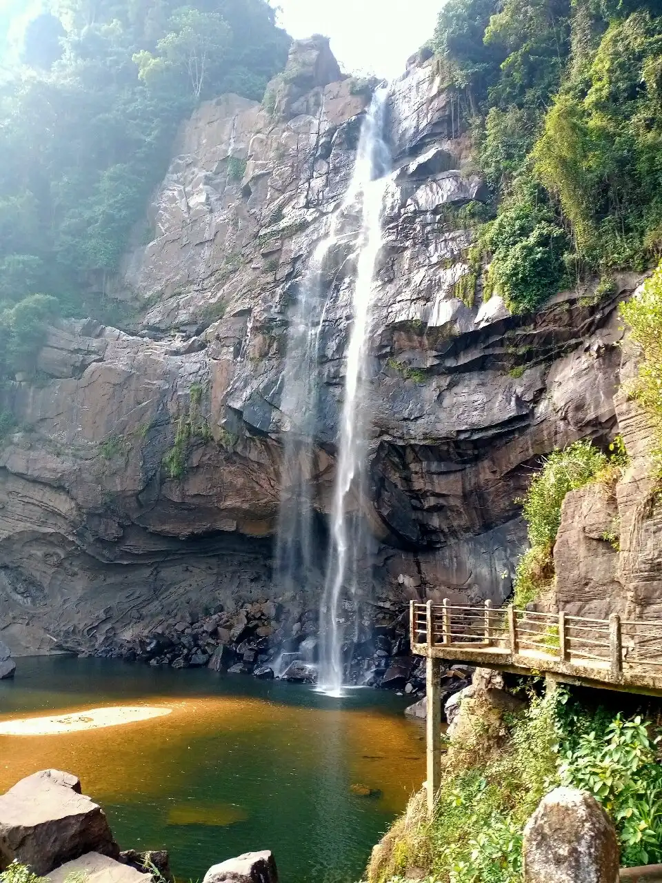 Hotels near Aberdeen Waterfall