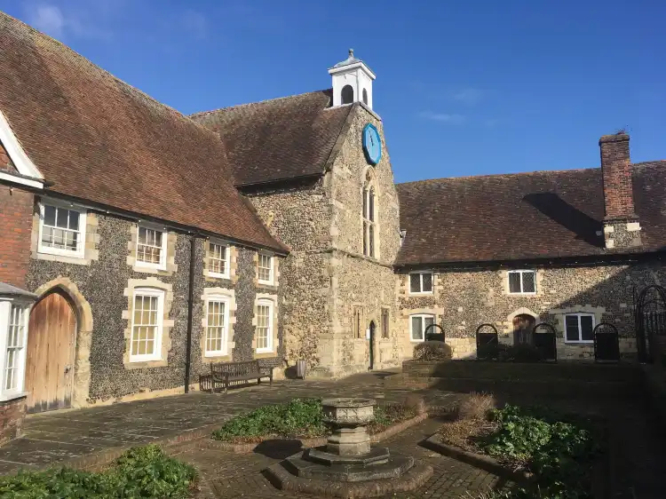 Hotels in der Nähe von Canterbury Heritage Museum