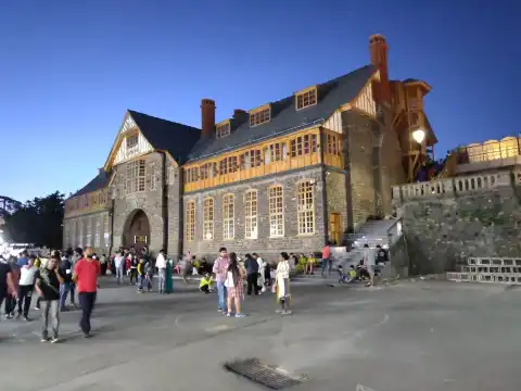 鄰近The Mall的酒店