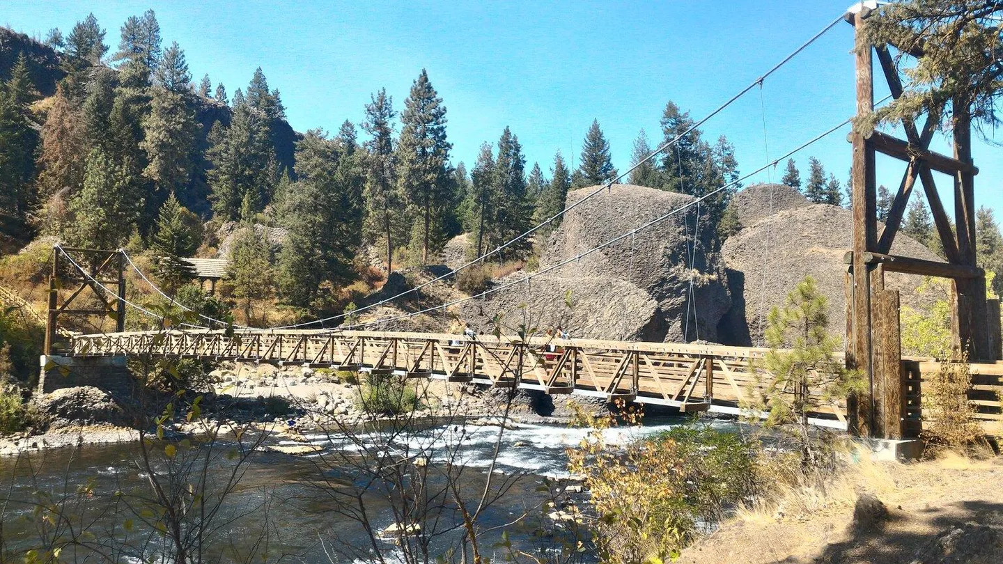 2_Riverside State Park