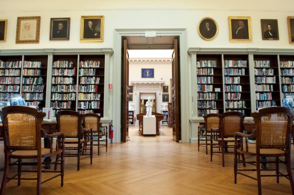 Redwood Library and Athenaeum