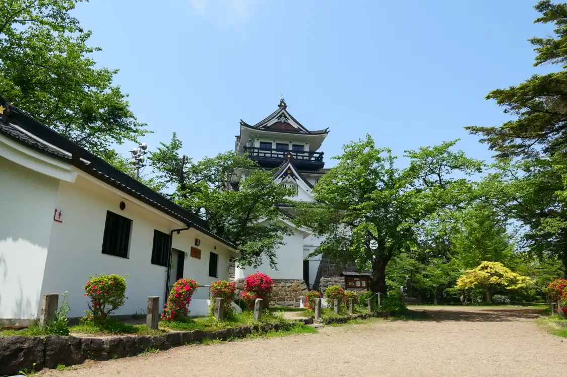 Hotel dekat Yokote Castle