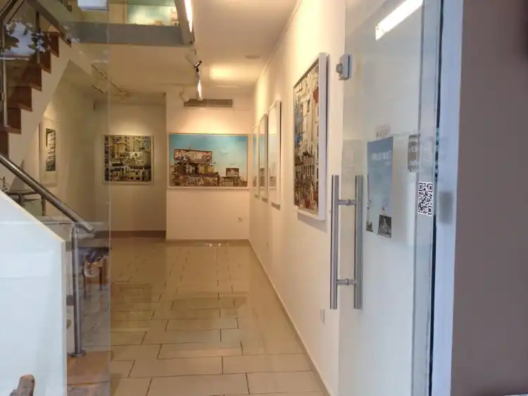 Các khách sạn gần Technohoros Art Gallery