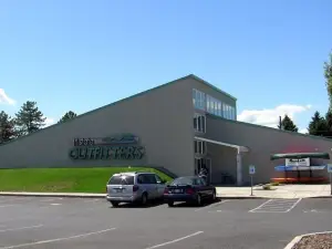 Tri-State Outfitters - Moses Lake