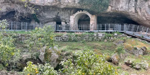 Parco Archeologico e Naturale di Santa Maria di Agnano