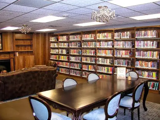 Apache Junction Public Library