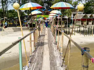 Pantai Putra Deli
