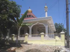Masjid Al-Muttaqin, Warung Sugan