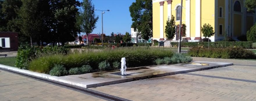 Polgári Ady Endre Művelődési Központ és Könyvtár