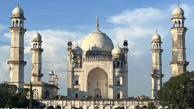 Tour Guide Bharat Joshi Ajanta Ellora Chhatrapati Sambhaji Nagar (Aurangabad)