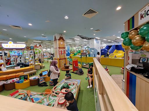 Kidzoona Aman Central