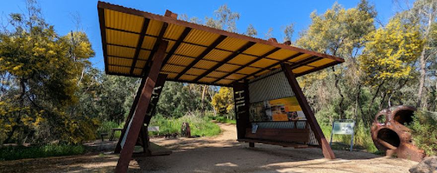 Peakhill Open Cut Gold Mine