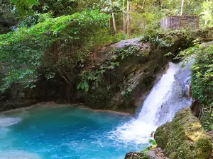 Air Terjun Tesbatan Amarasi Kabupaten Kupang