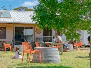 The Islander Estate Vineyards - Kangaroo Island Wines