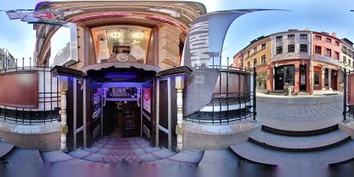 Kredens Pub