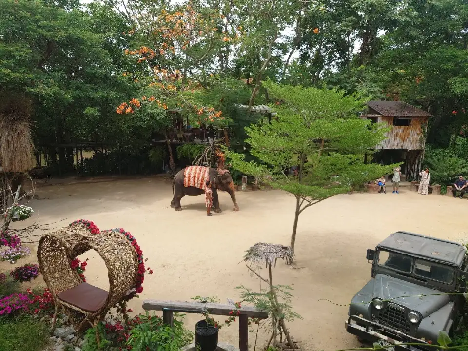 3_芭堤雅大象村