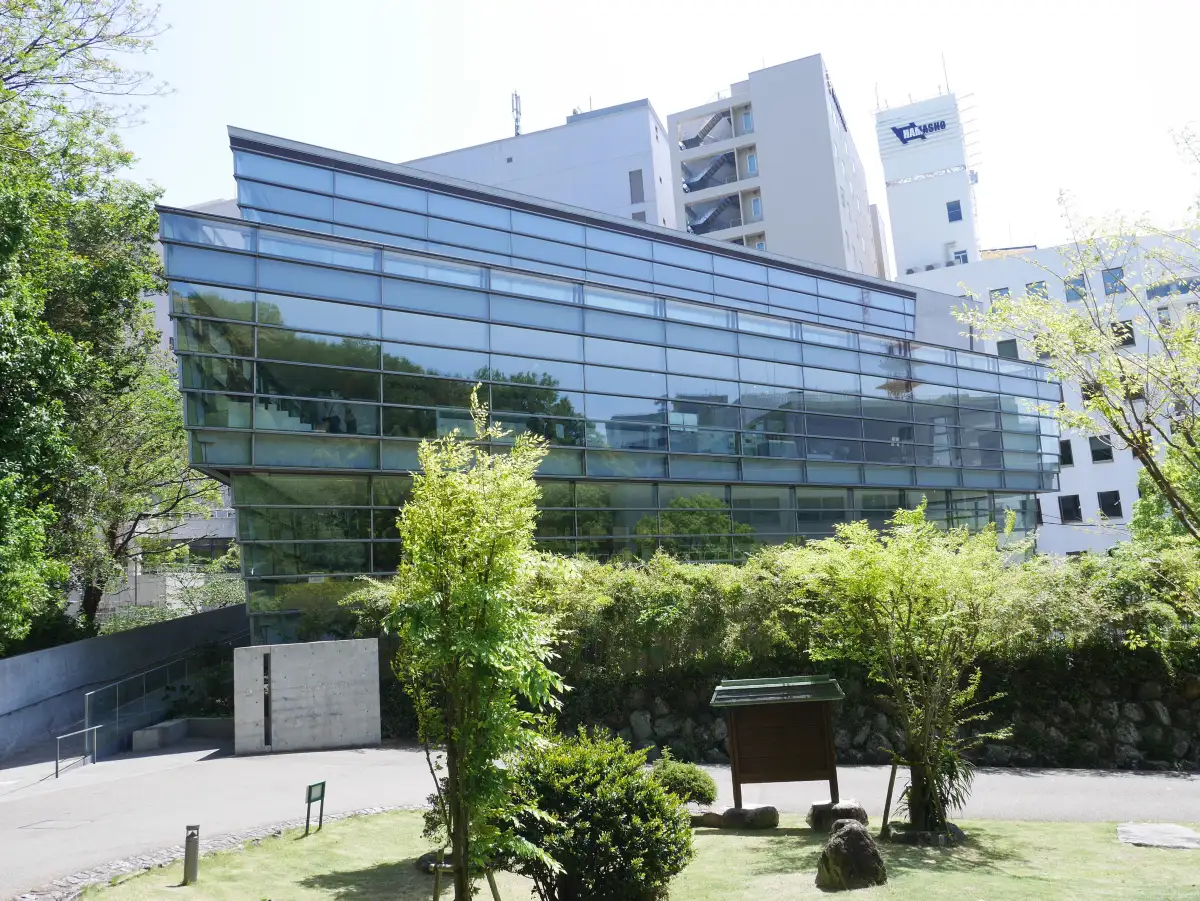 Saka no Ue no Kumo Museum
