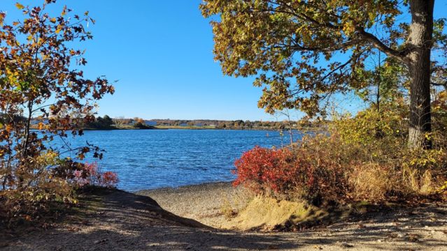 Bluff Point State Park