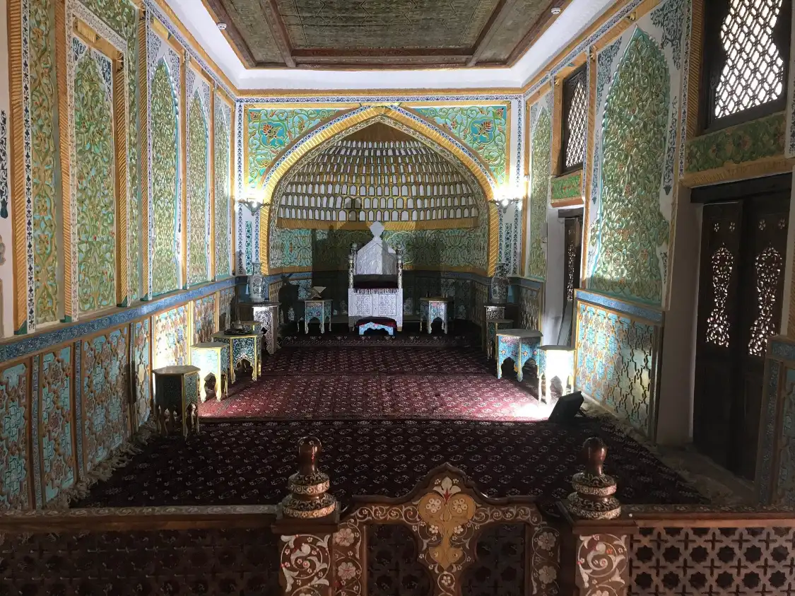 Hotels near Citadel Kunya-ark