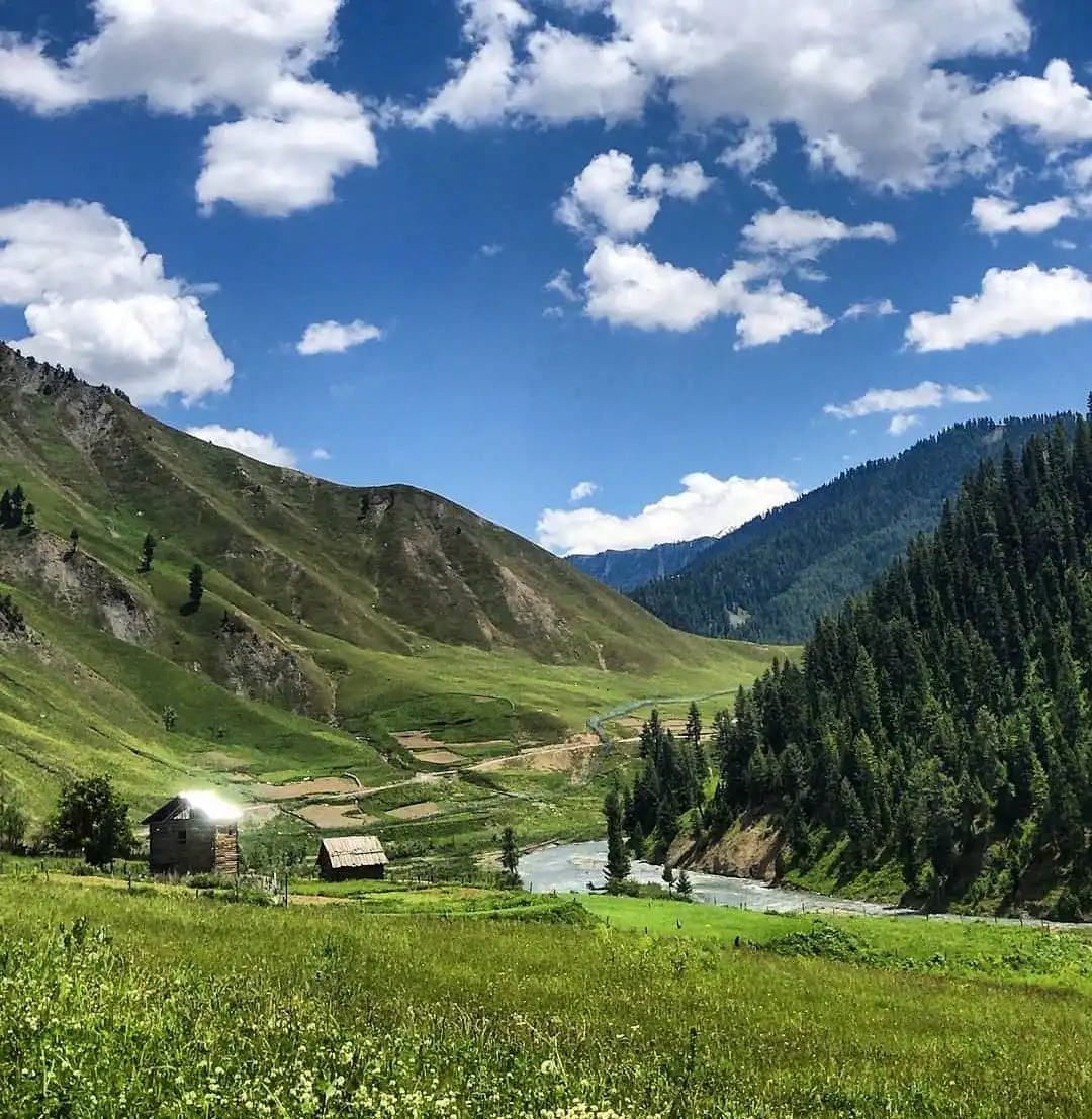 Hotels near Gurez Valley