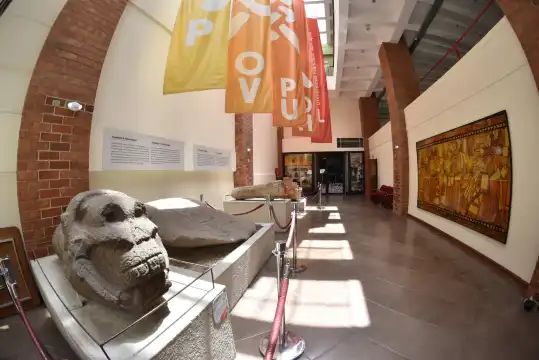 Hotel berhampiran Museo Popol Vuh